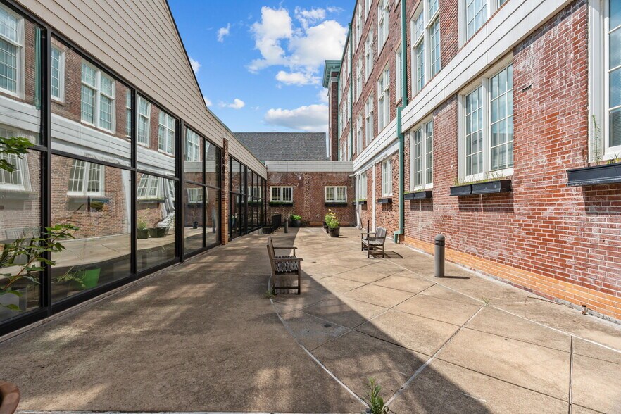 More Photos Of 814 N 19th St, Saint Louis Apartments For Sale