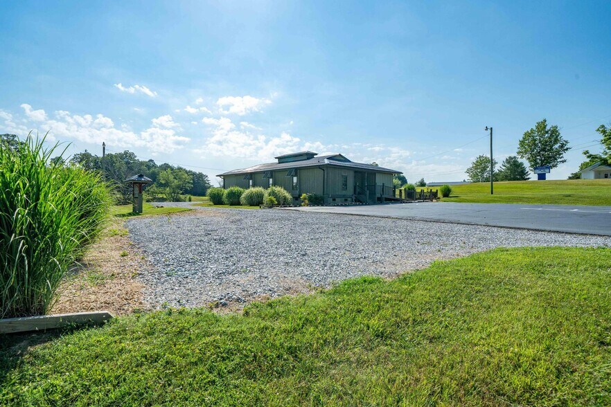 More Photos Of 364 Opie Arnold Rd, Limestone Medical For Sale