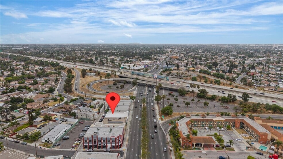 More Photos Of 11414 Long Beach Blvd, Lynwood Warehouse For Sale