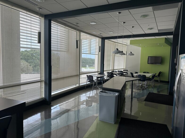 More Photos Of 1000 AAA Dr, Heathrow Office For Lease