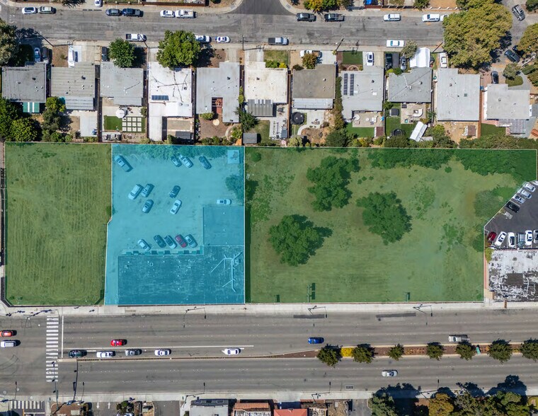 More Photos Of 24471 Mission Blvd, Hayward Freestanding For Sale