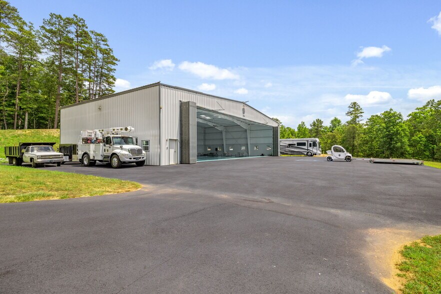 More Photos Of 2200 Martins Ford Rd, Dahlonega Specialty For Sale