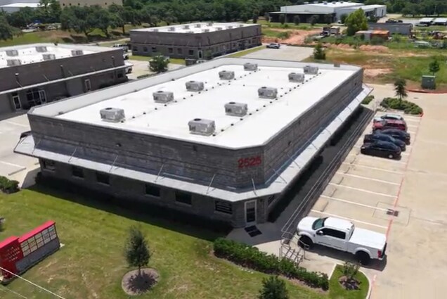 More Photos Of 2519 N Frazier St, Conroe Office Residential For Lease