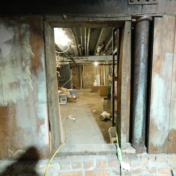 More Photos Of 551 Park Avenue, Cranston Warehouse For Sale