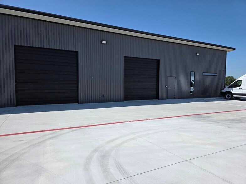 More Photos Of 3941 Ruger Dr, Royse City Industrial For Lease
