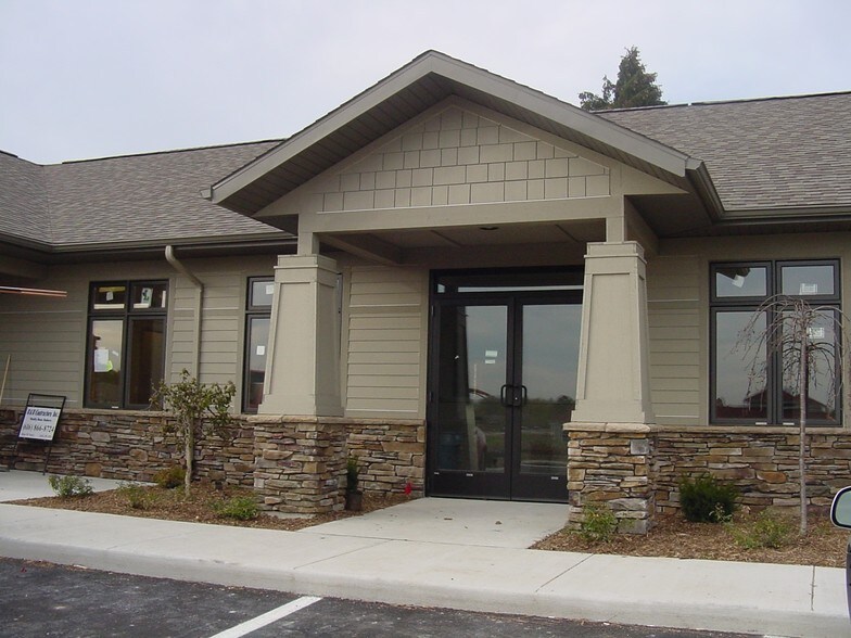 Primary Photo Of 6350 Jupiter NE, Belmont Office For Lease