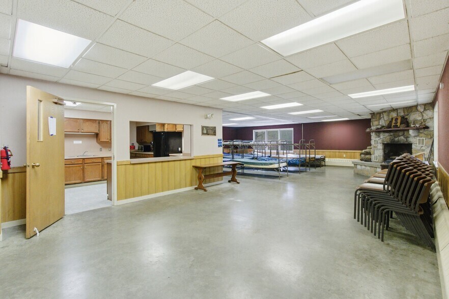 More Photos Of 89 Nolan Rd, Penfield General Retail For Sale