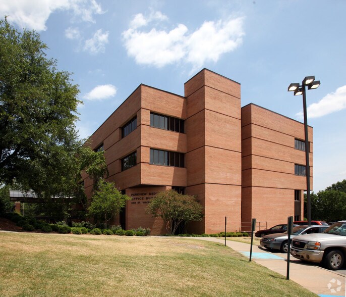More Photos Of 1 St. Vincent Cir, Little Rock Medical For Sale