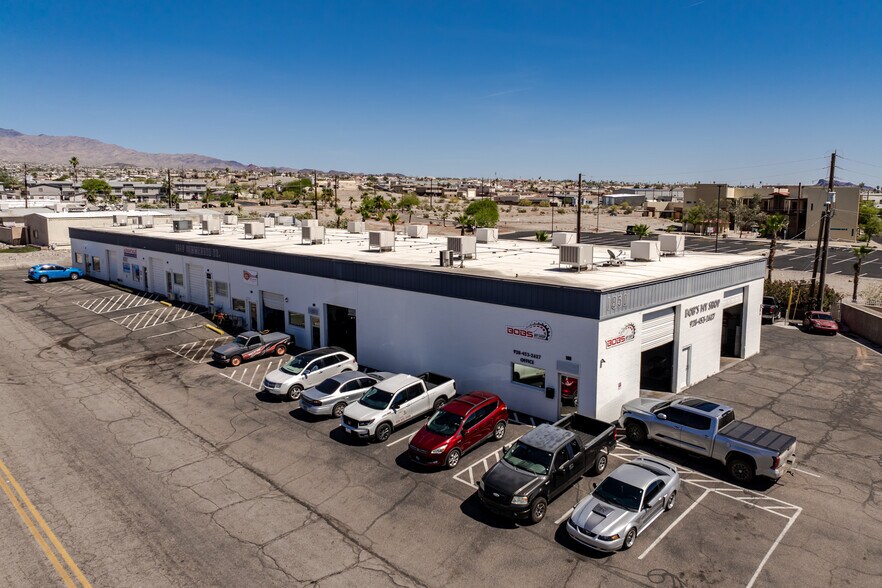More Photos Of 1950 Commander Dr, Lake Havasu City General Retail For Sale