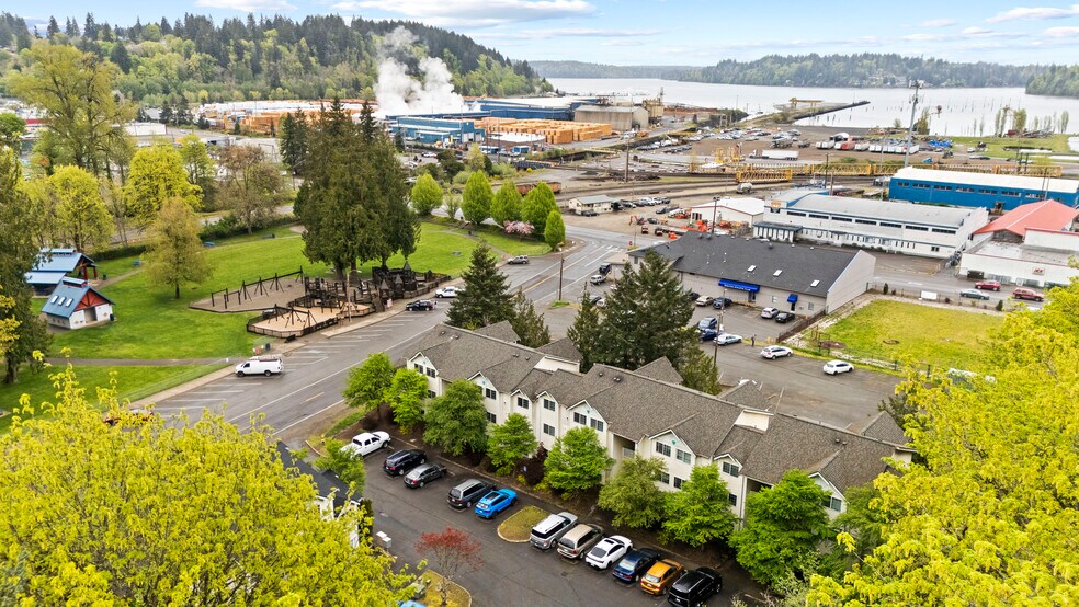 More Photos Of 215 Turner Ave, Shelton Apartments For Sale