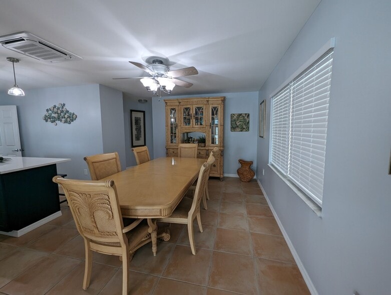 More Photos Of 2960 Oleander St, Saint James City Hotel For Sale
