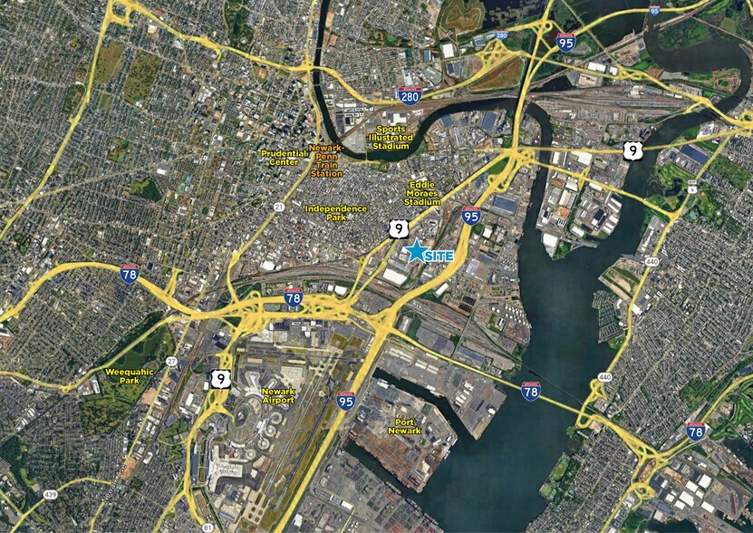 More Photos Of 300 Wilson Ave, Newark Warehouse For Lease