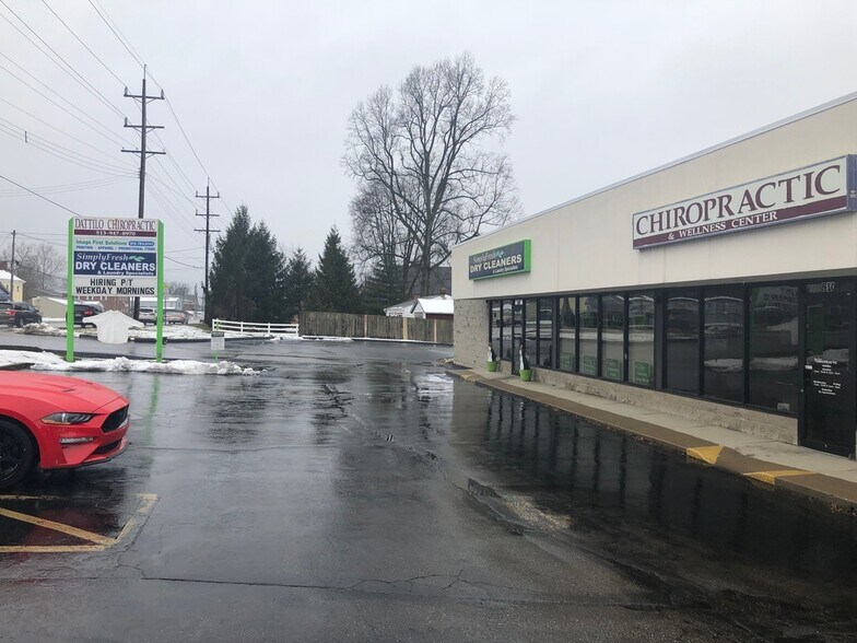 More Photos Of 810 Ohio Pike, Withamsville Office For Lease
