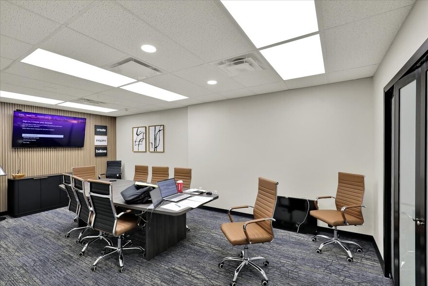 More Photos Of 2745A Leisczs Bridge Rd, Reading Industrial For Sale