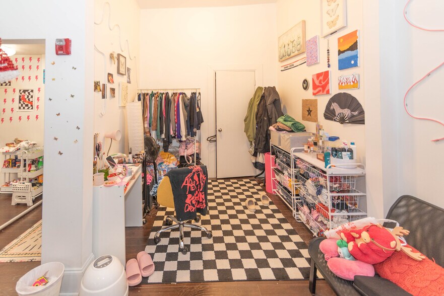 More Photos Of , Baltimore Multifamily For Sale