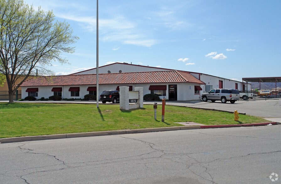 More Photos Of 3875 Industrial Ave, Hemet Warehouse For Sale