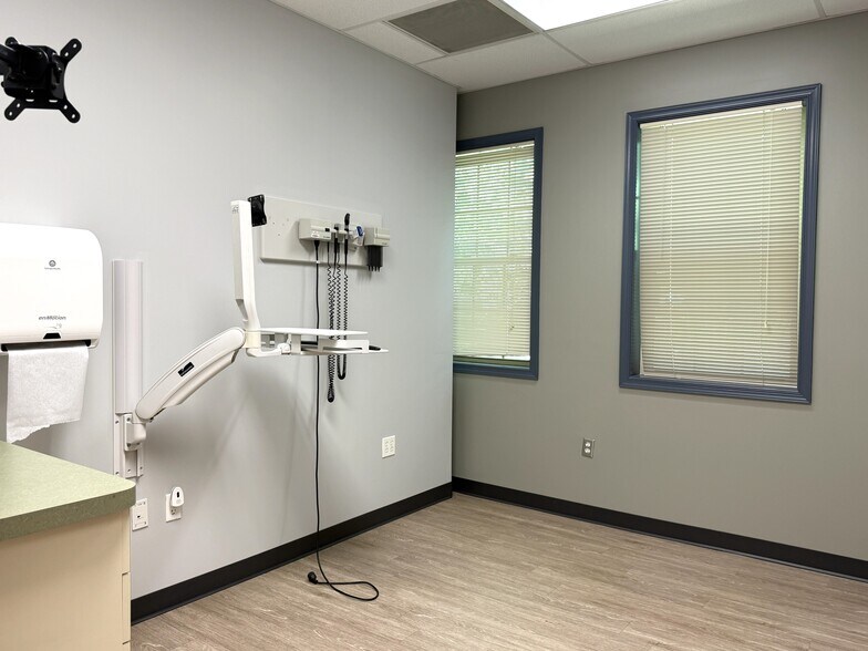 More Photos Of 300 Old Forge Ln, Kennett Square Medical For Lease