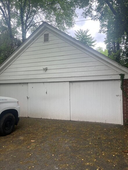 More Photos Of 1836 Wakefield Rd SW, Roanoke Apartments For Sale