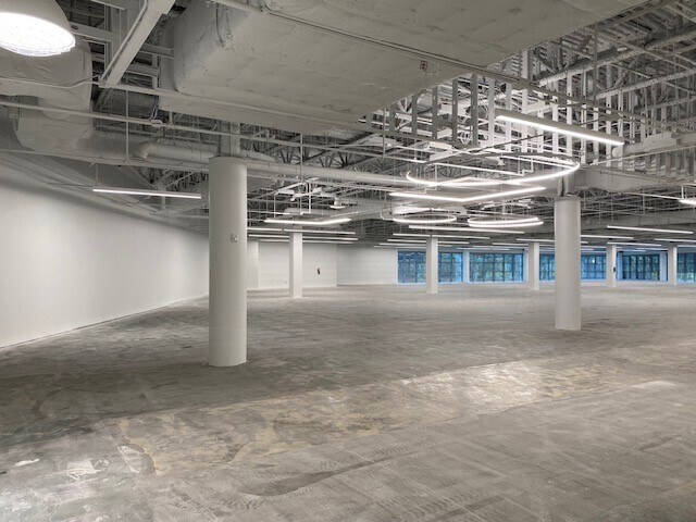 More Photos Of 12650 Ingenuity Dr, Orlando Office For Lease