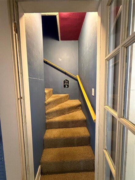 More Photos Of 5610 N Nebraska Ave, Tampa Office For Sale