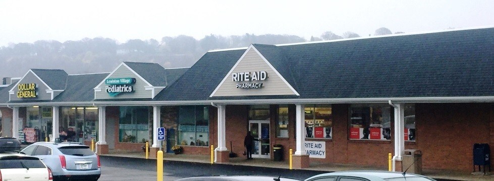 More Photos Of 731-735 Center St, Lewiston General Retail For Lease