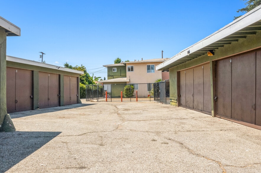 More Photos Of 1072 W Wilson St, Pomona Apartments For Sale
