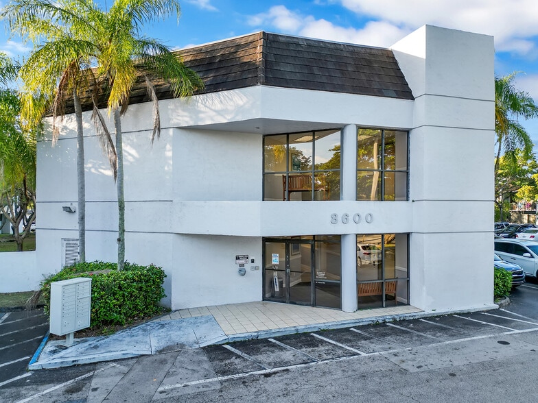 Primary Photo Of 8600 SW 92nd St, Miami Medical For Sale