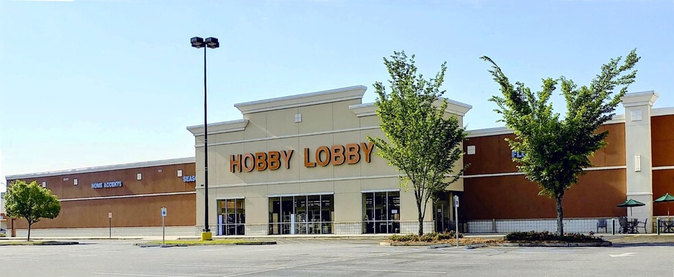 More Photos Of 6850-6902 US Highway 90, Daphne Unknown For Lease