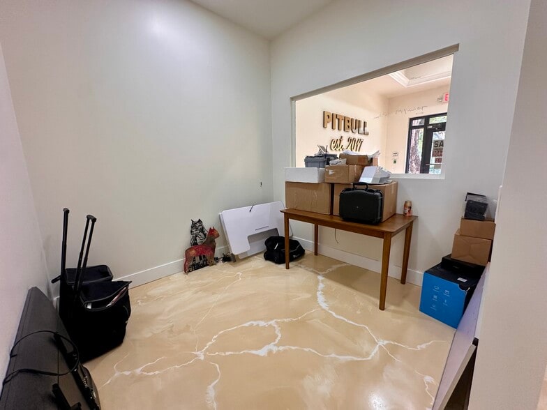 More Photos Of 3764-3790 SW 30th Ave, Fort Lauderdale Warehouse For Sale
