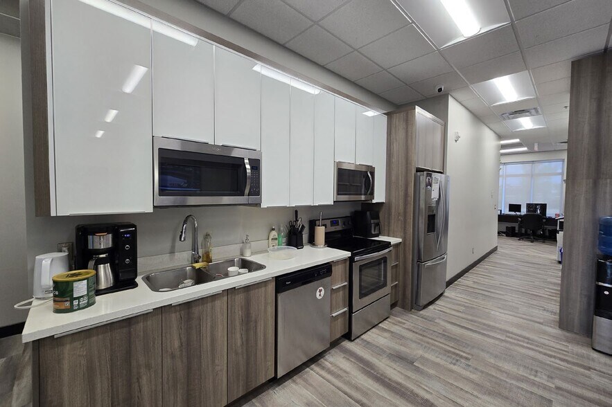 More Photos Of 23-118 Cope Cres, Saskatoon Apartments For Lease