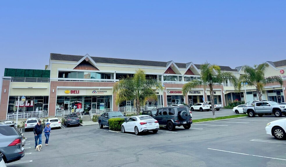 More Photos Of 34085 Pacific Coast Hwy, Dana Point Unknown For Lease