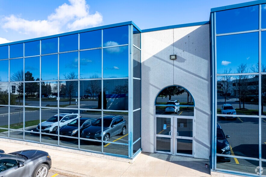 More Photos Of 51 Caldari Rd, Vaughan Warehouse For Lease