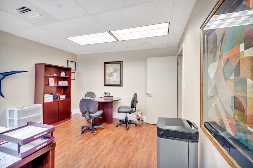More Photos Of 4300 Biscayne Blvd, Miami Office Residential For Sale