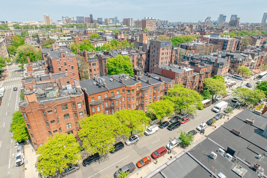 More Photos Of 299 Newbury St, Boston Apartments For Lease