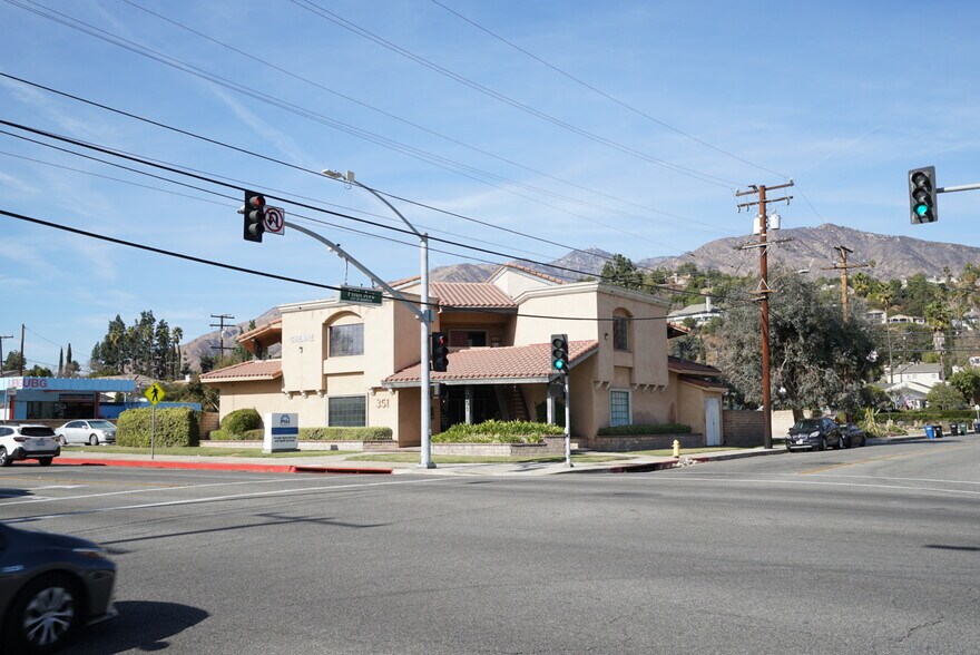 More Photos Of 351 E Foothill Blvd, Arcadia Medical For Lease