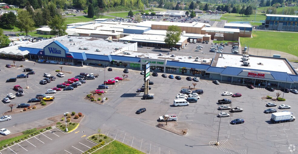 More Photos Of 110-300 Kelso Dr, Kelso Unknown For Lease