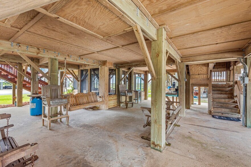 More Photos Of 2314 Teal St, Cameron Specialty For Sale