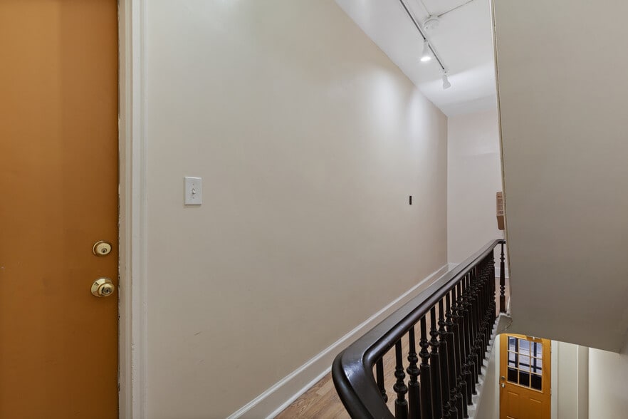 More Photos Of 520 N 7th St, Allentown Apartments For Sale