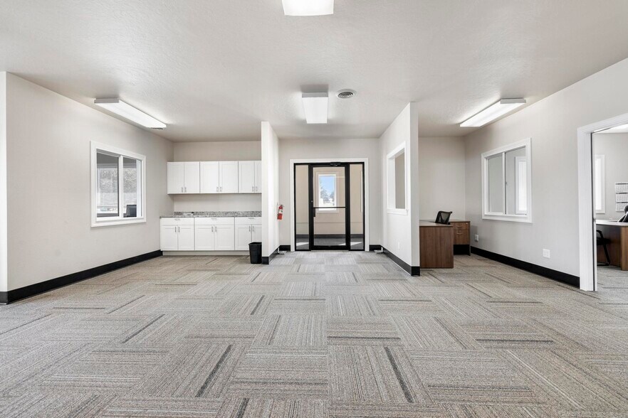 More Photos Of 4074 N 2000 E, Filer Warehouse For Sale