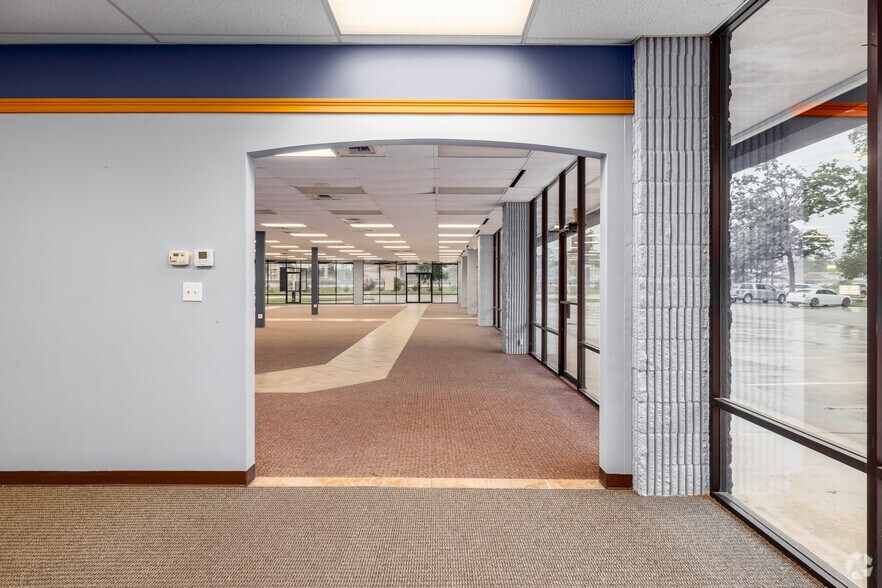 More Photos Of 25770 Interstate 45 North, Spring Storefront Retail Office For Sale