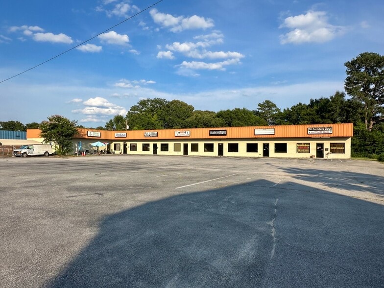 More Photos Of 4666-4678 Broad St, Sumter Restaurant For Sale