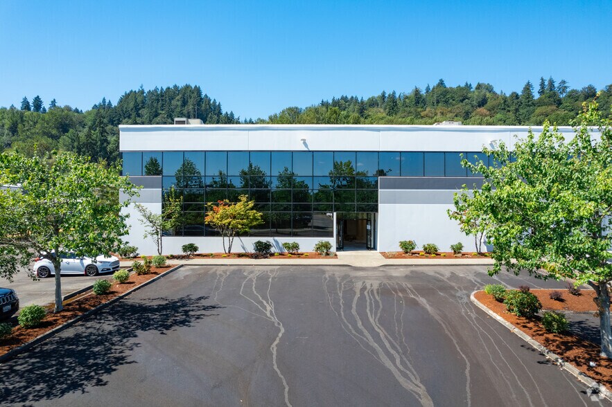 More Photos Of 1701 Pike St NW, Auburn Distribution For Lease