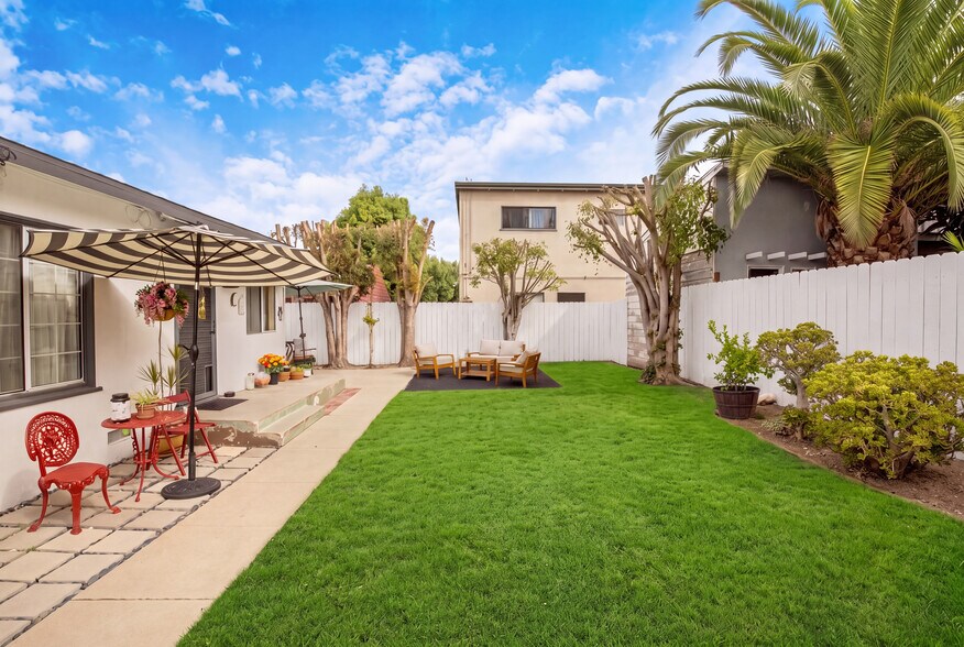 More Photos Of 4409 E 10th St, Long Beach Apartments For Sale