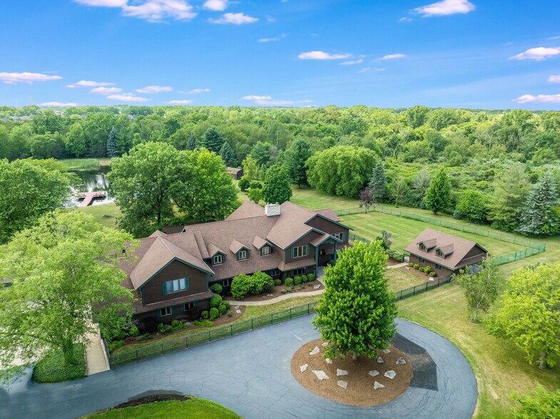 More Photos Of 22660 S Harlem Ave, Frankfort Flex For Sale
