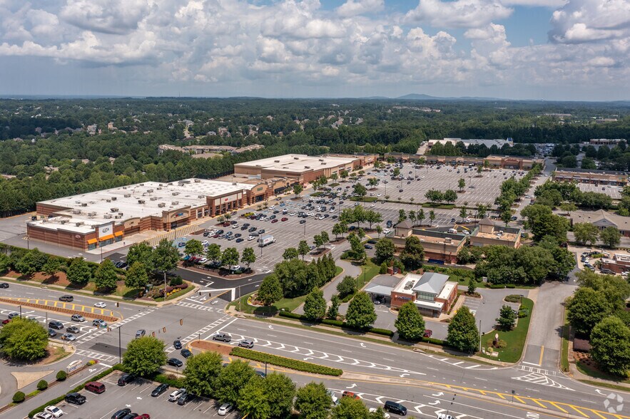 More Photos Of 3630 Peachtree Pky, Suwanee Unknown For Lease