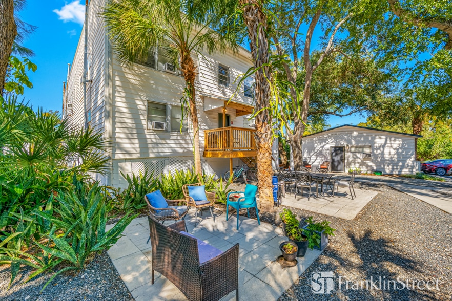 More Photos Of 1705 Apache Trl, Clearwater Multifamily For Sale