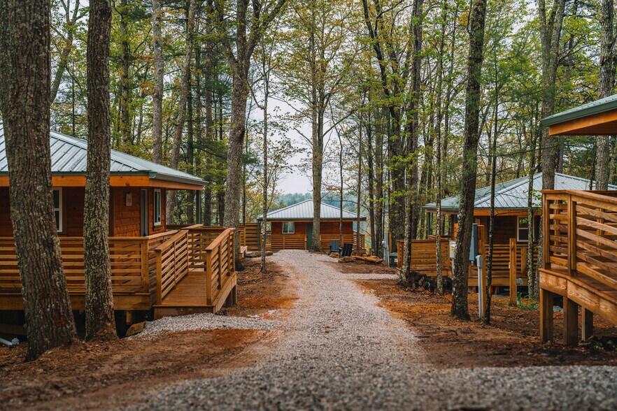 Primary Photo Of 250 Wood Thrush Lane, Rogers Specialty For Sale