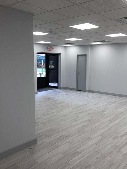 More Photos Of 555 Gorge Rd, Cliffside Park Apartments For Lease