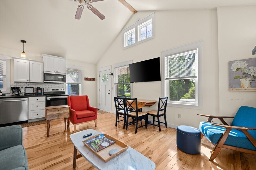More Photos Of 5358 Paw Paw Lake Rd, Coloma Apartments For Sale