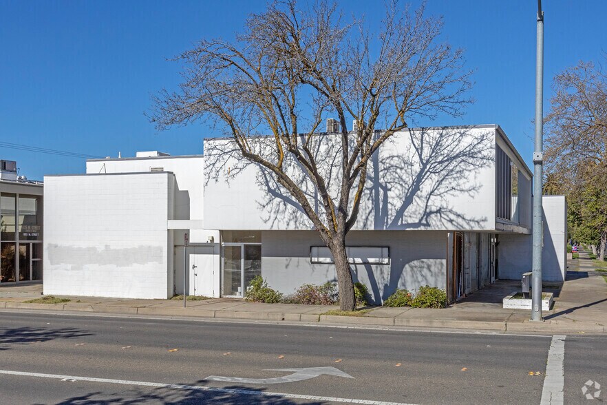 More Photos Of 602 W 20th St, Merced Medical For Lease